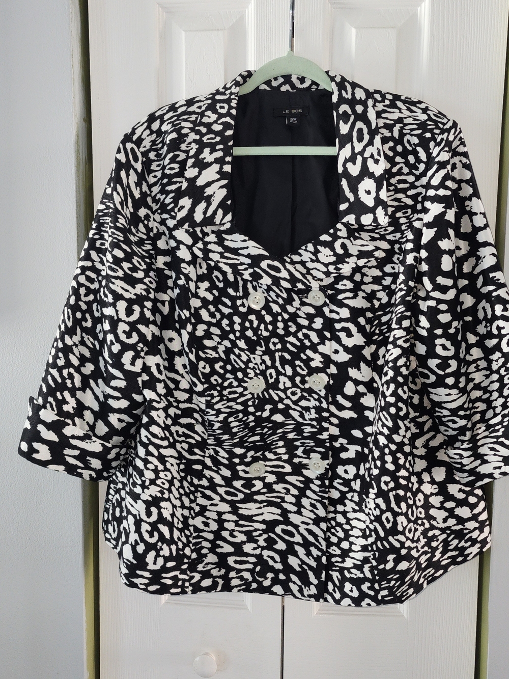 Le Bos Cheetah Double Brested 4 Button Closure Plus Size 22W Jacket